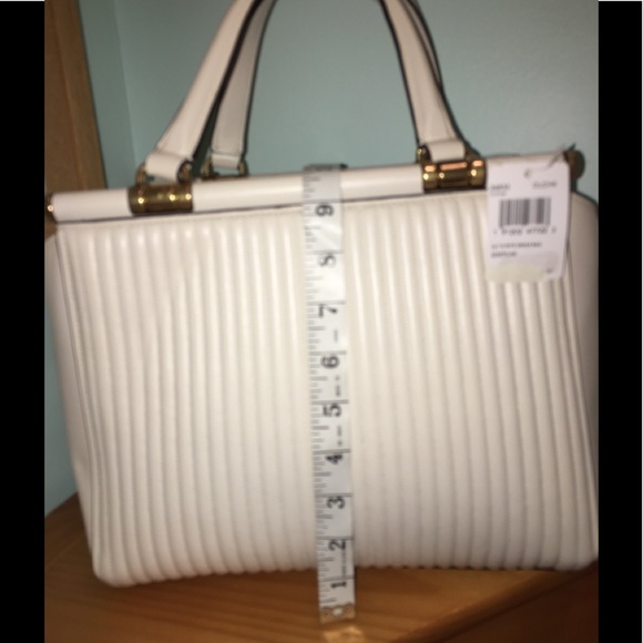 βοΈβοΈβοΈ3X HPβοΈβοΈβοΈ NWT π―% Authentic Coach Quilted Grace Satchel with Rivets - Picture 6 of 16